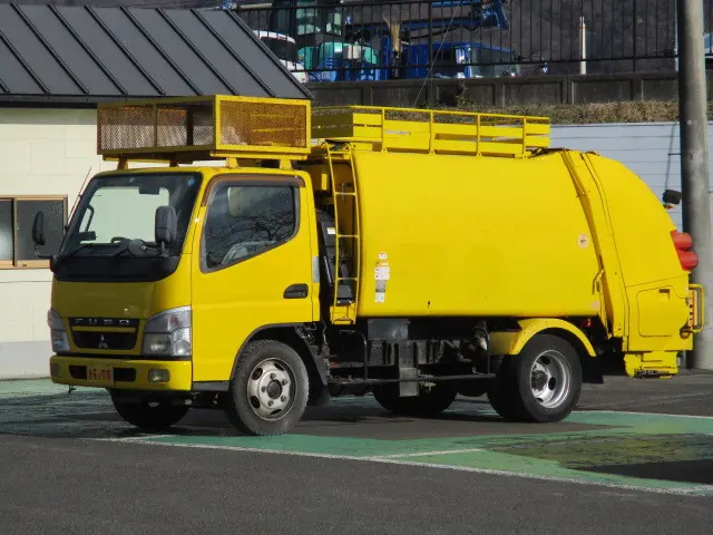 三菱 キャンター PDG-FE73D(2WD)の写真1