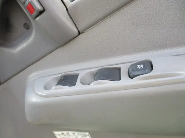 三菱 キャンター PDG-FE73D(2WD)の写真37