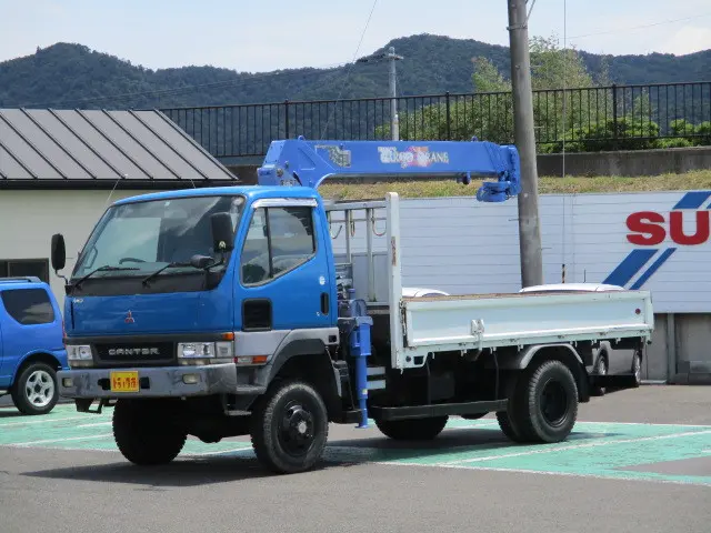 三菱 キャンター KK-FG63EE(4WD)の写真2