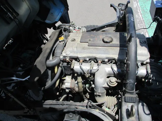 三菱 キャンター KK-FG63EE(4WD)の写真16