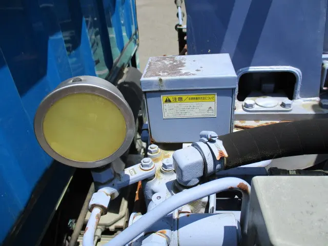 三菱 キャンター KK-FG63EE(4WD)の写真23