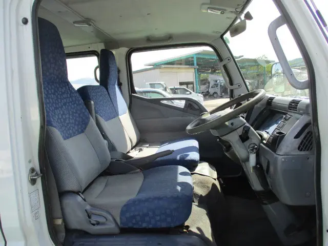 三菱 キャンターガッツ KK-FB70ABX(2WD)の写真23