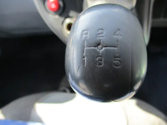 三菱 キャンターガッツ KK-FB70ABX(2WD)の写真31