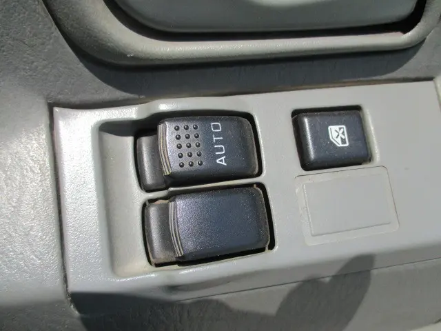 三菱 キャンター KK-FG63EE(4WD)の写真42