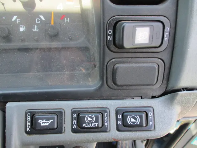 三菱 キャンター KK-FG63EE(4WD)の写真43