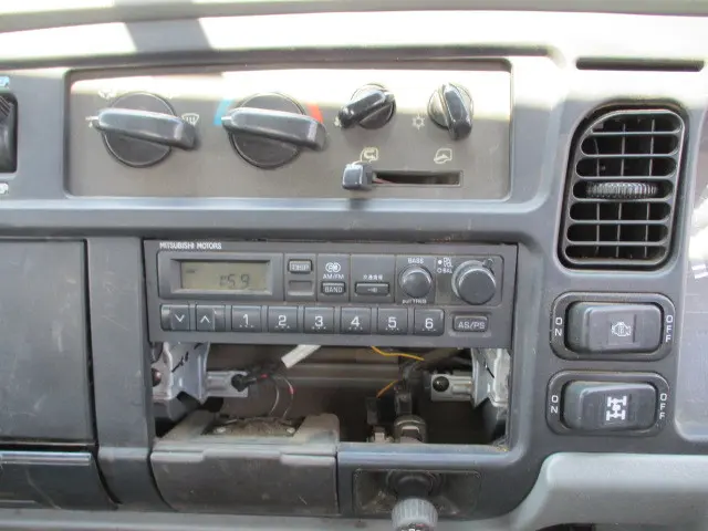 三菱 キャンター KK-FG63EE(4WD)の写真47