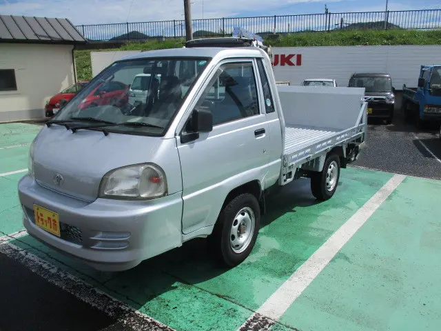 トヨタ ライトエーストラック GC-KM80(4WD)の写真10