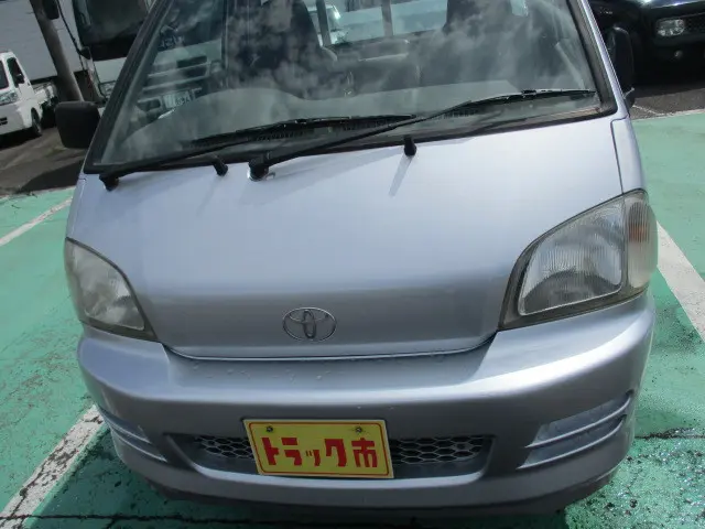 トヨタ ライトエーストラック GC-KM80(4WD)の写真13