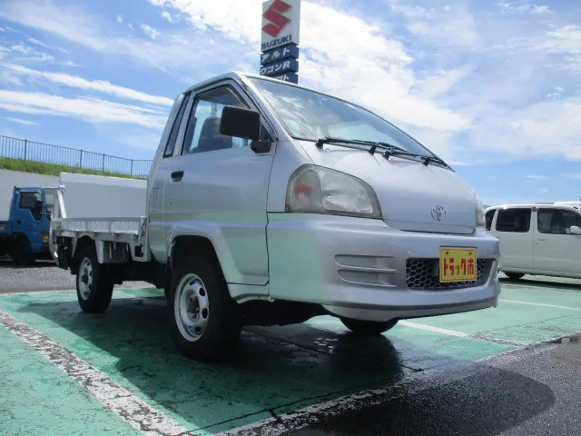 トヨタ ライトエーストラック GC-KM80(4WD)の写真15