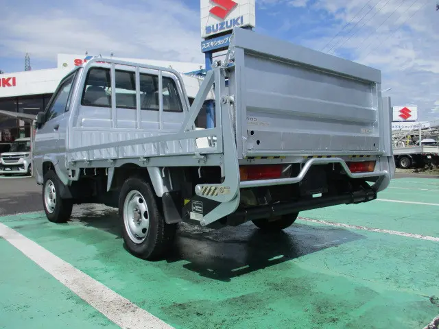 トヨタ ライトエーストラック GC-KM80(4WD)の写真17