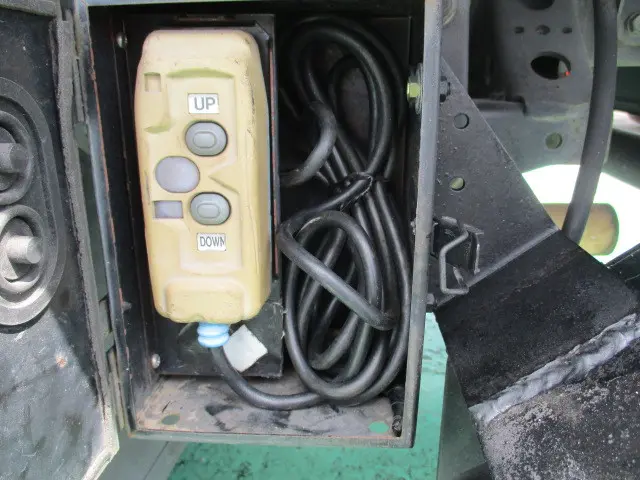 トヨタ ライトエーストラック GC-KM80(4WD)の写真26