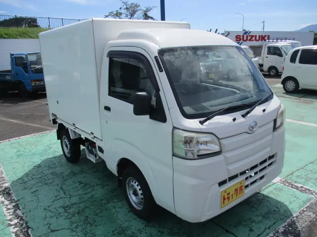 ダイハツ ハイゼットトラック EBD-S510P(4WD)の写真4