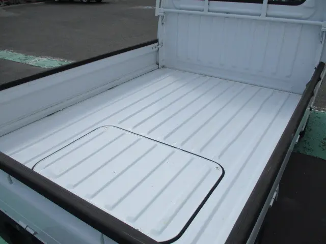 スバル サンバー トラック LE-TT2(4WD)の写真8