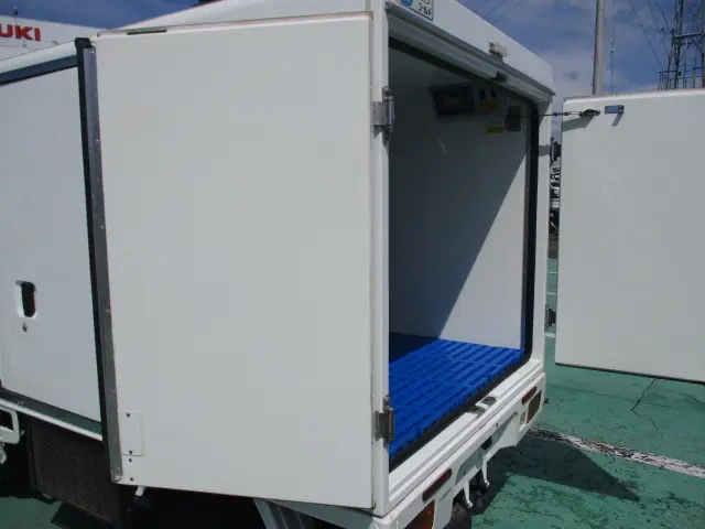 ダイハツ ハイゼットトラック EBD-S510P(4WD)の写真22