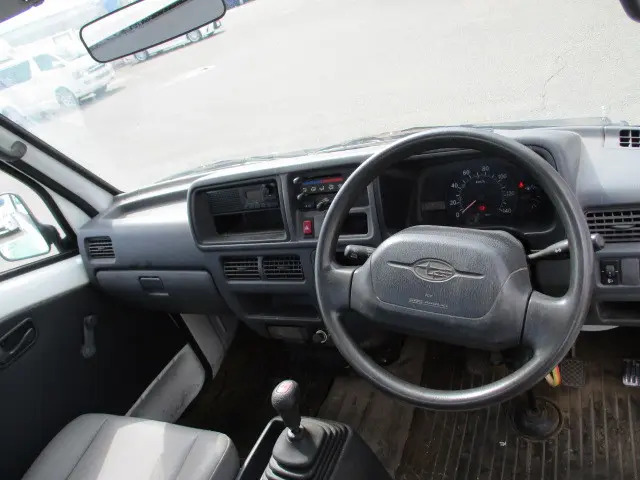 スバル サンバー トラック LE-TT2(4WD)の写真23