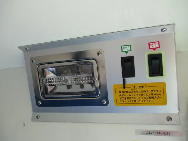 ダイハツ ハイゼットトラック EBD-S510P(4WD)の写真23