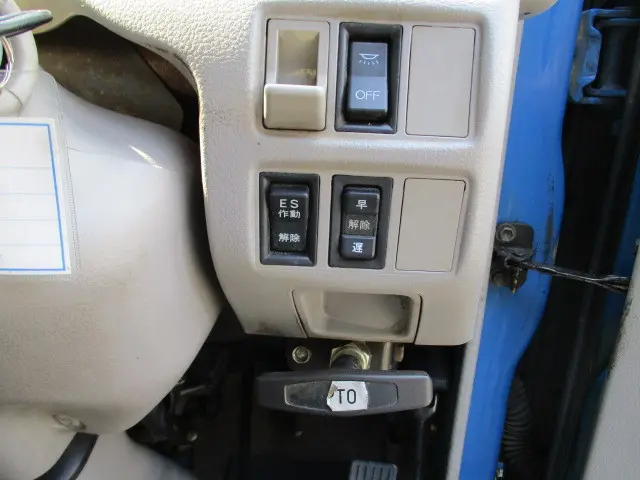 日野 デュトロ KK-XZU307M(2WD)の写真33