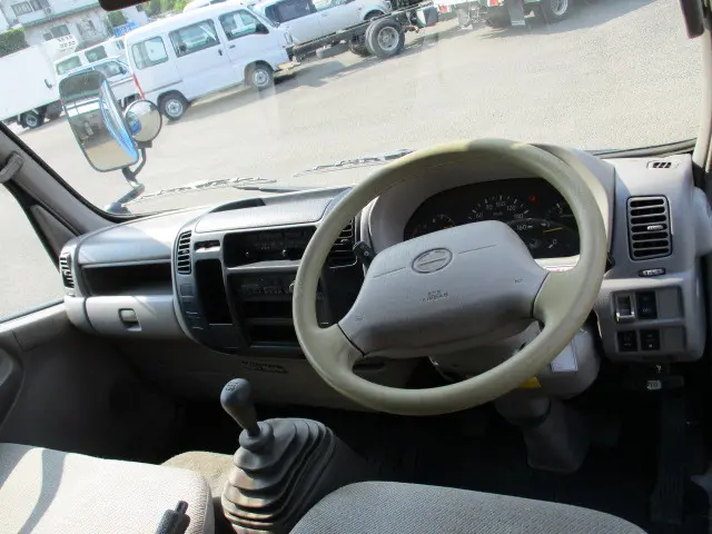 日野 デュトロ KK-XZU307M(2WD)の写真34