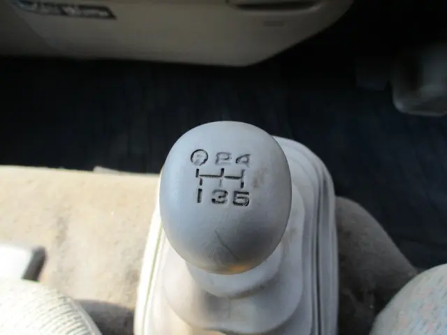 日野 デュトロ KK-XZU307M(2WD)の写真37