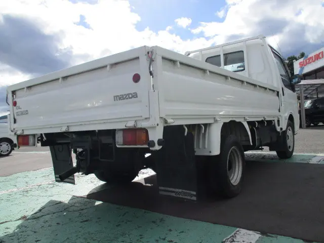 マツダ ボンゴブローニィトラック KG-SK54T(2WD)の写真17