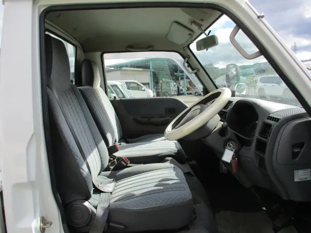 マツダ ボンゴブローニィトラック KG-SK54T(2WD)の写真20