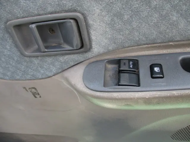 マツダ ボンゴブローニィトラック KG-SK54T(2WD)の写真21