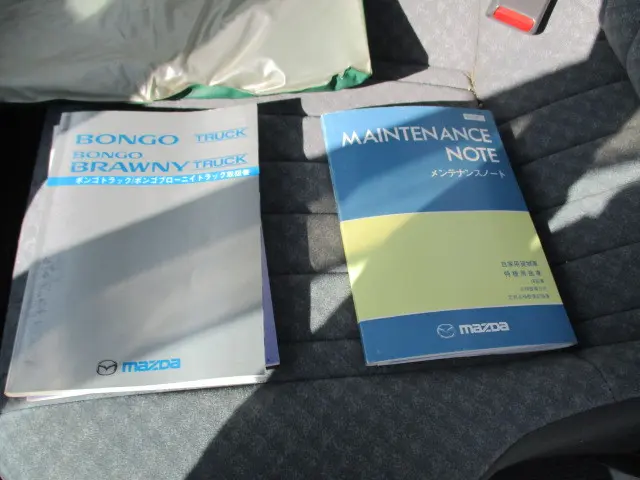 マツダ ボンゴブローニィトラック KG-SK54T(2WD)の写真32