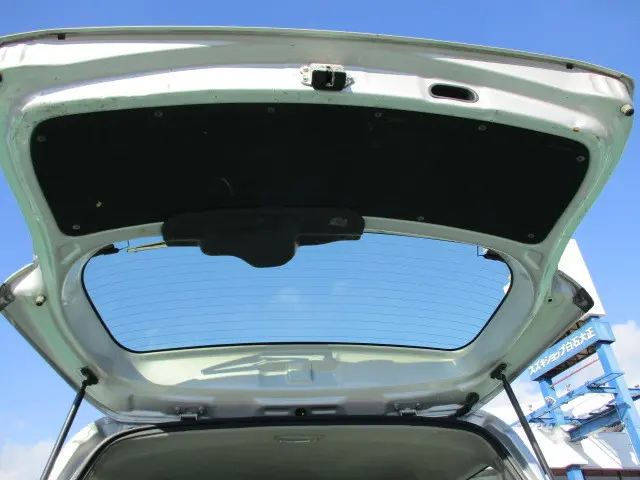 トヨタ サクシードバン KP-NLP51V(2WD)の写真21