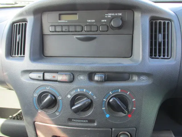 トヨタ サクシードバン KP-NLP51V(2WD)の写真29