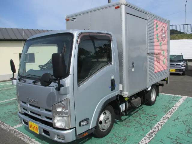 いすゞ エルフ TKG-NLR85AN(2WD)の写真10
