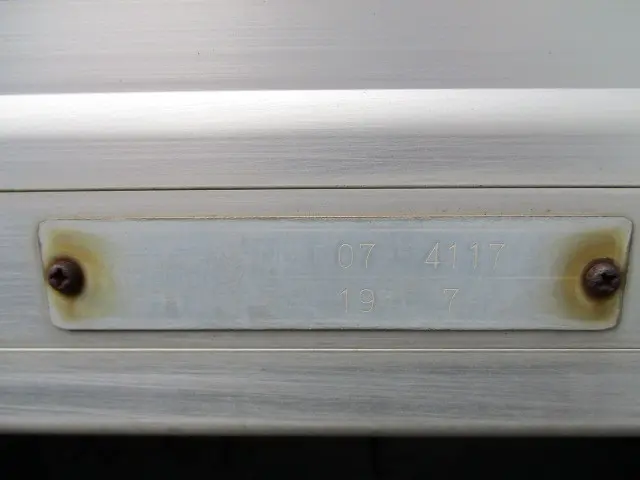 いすゞ エルフ BDG-NPR85AN(2WD)の写真41