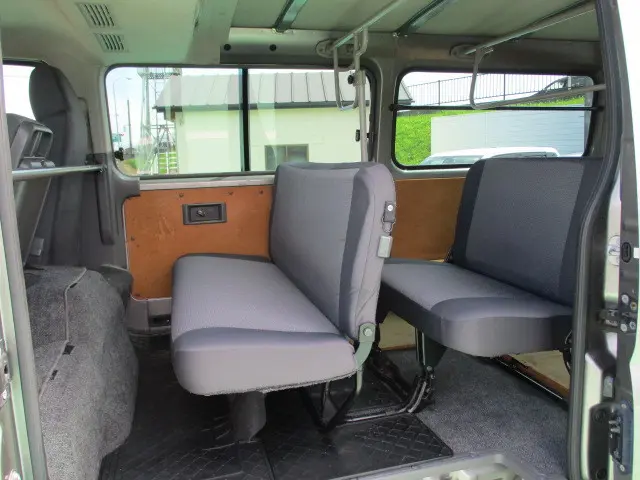 日産 キャラバン LDF-VWME25(4WD)の写真18