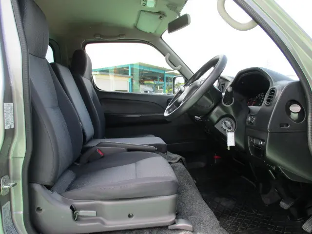 日産 キャラバン LDF-VWME25(4WD)の写真25