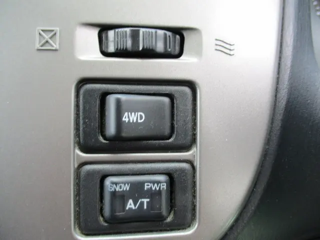 日産 キャラバン LDF-VWME25(4WD)の写真33