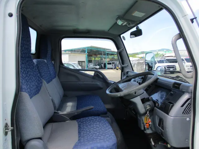 三菱 キャンター KK-FE70EB(2WD)の写真40