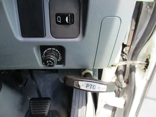 三菱 キャンター KK-FE70EB(2WD)の写真42