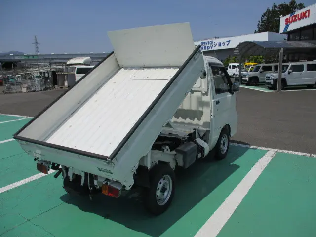 ダイハツ ハイゼットトラック TE-S210P(4WD)の写真6