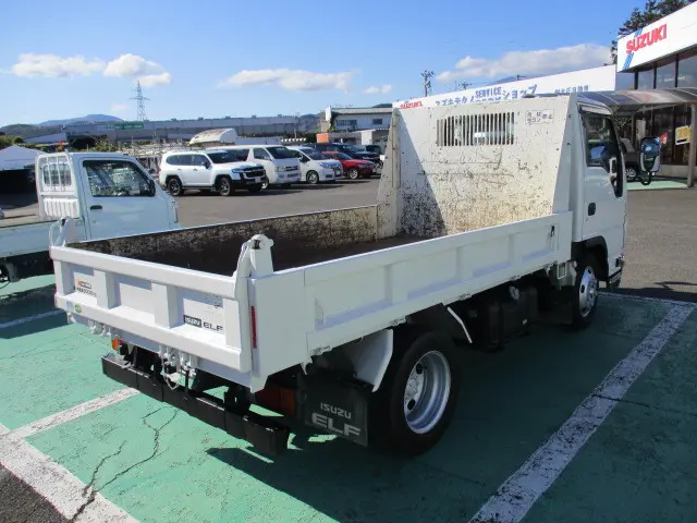 いすゞ エルフ TPG-NJR85AD(2WD)の写真9