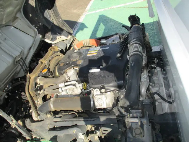 いすゞ エルフ TPG-NJR85AD(2WD)の写真17