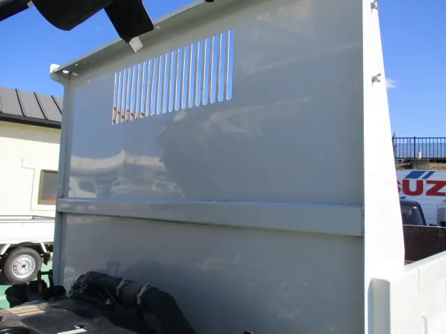 いすゞ エルフ TPG-NJR85AD(2WD)の写真18