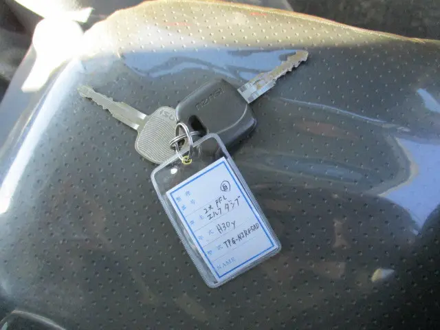 いすゞ エルフ TPG-NJR85AD(2WD)の写真42