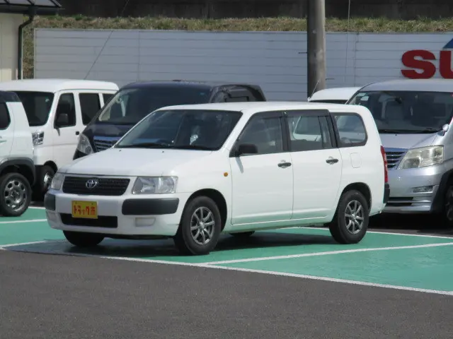 トヨタ サクシードバン KP-NLP51V(2WD)の写真1