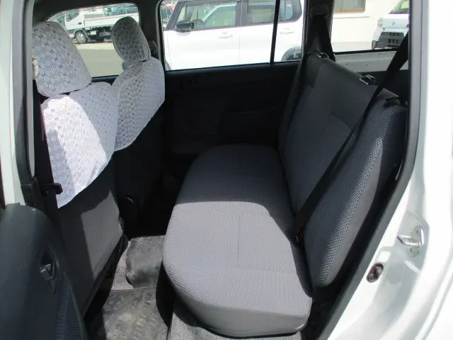 トヨタ サクシードバン KP-NLP51V(2WD)の写真19