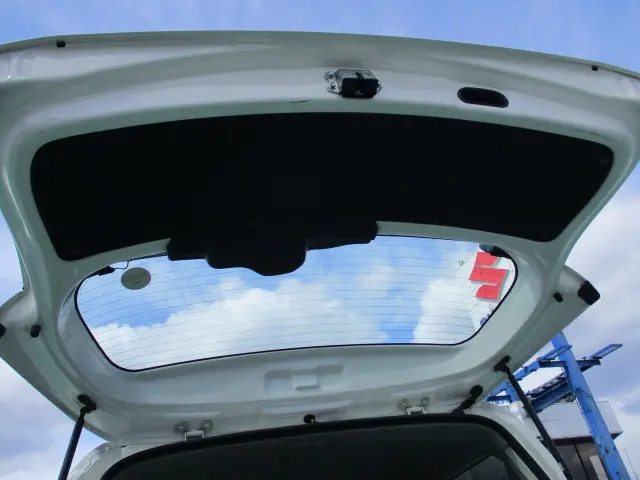 トヨタ サクシードバン KP-NLP51V(2WD)の写真21