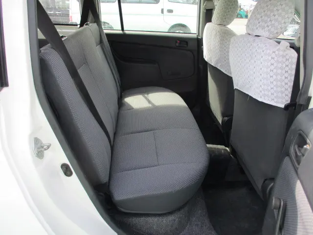 トヨタ サクシードバン KP-NLP51V(2WD)の写真23