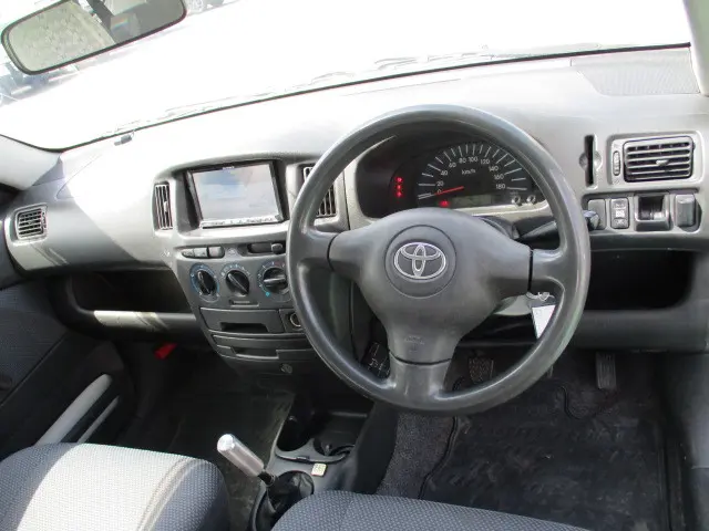 トヨタ サクシードバン KP-NLP51V(2WD)の写真26