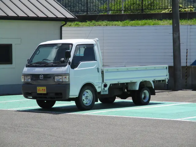 マツダ ボンゴブローニィトラック KG-SK56T(2WD)の写真1