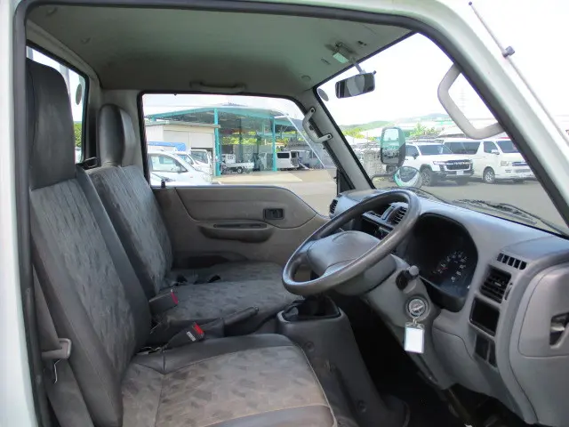 マツダ ボンゴブローニィトラック KG-SK56T(2WD)の写真23