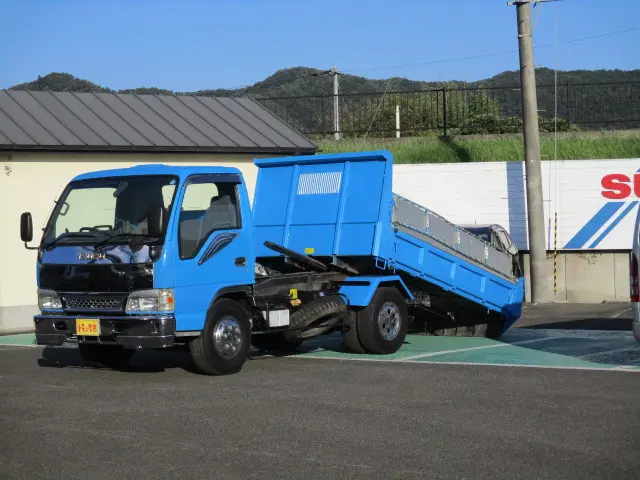いすゞ エルフ KR-NPR72GN(2WD)の写真1