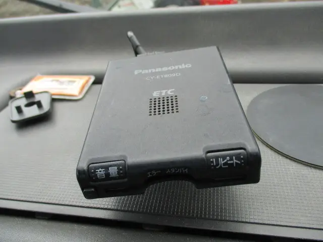 いすゞ エルフ KR-NPR72GN(2WD)の写真37